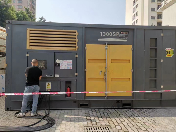 宝应如何根据实际需求选择合适电压和功率的柴油发电机组？