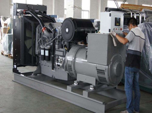 宝应柴油发电机组和储能设备配合使用的案例