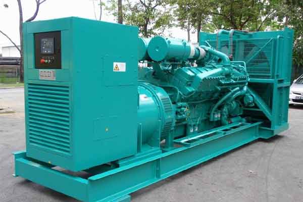 宝应柴油发电机组电压不稳定怎样维修？